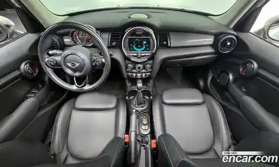 Mini Cooper 2015 1.5 гидро в Москве № 227303, миниатюра 7