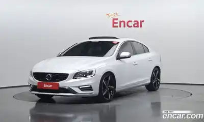 Volvo S60, 2015