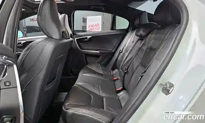 Volvo S60 2015 2.0 гидро в Москве № 230648, миниатюра 12