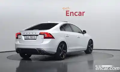 Volvo S60 2015 2.0 гидро в Москве № 230648, миниатюра 2