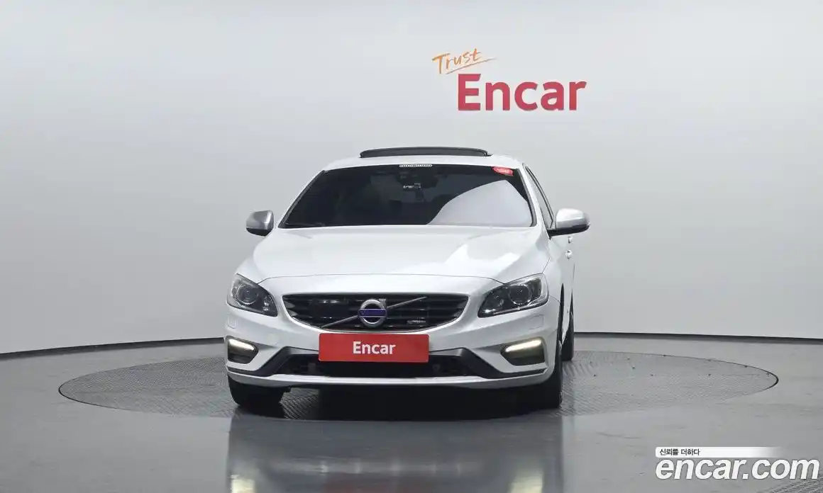 Volvo S60 2015 2.0 гидро в Москве № 230648, фото 3