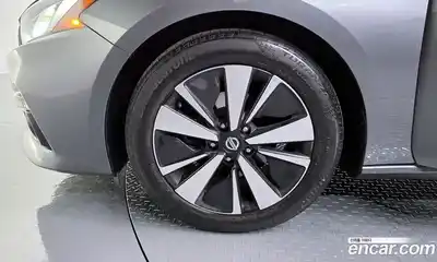 Nissan Altima 2019 2.5 гидро в Москве № 242217, миниатюра 5
