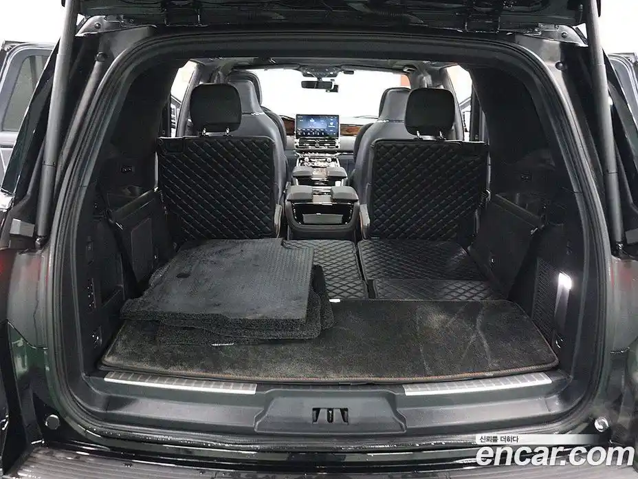 Lincoln Navigator 2023 3.5 гидро в Москве № 255862, фото 20