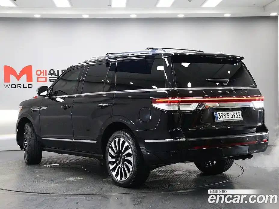 Lincoln Navigator 2023 3.5 гидро в Москве № 255862, фото 3