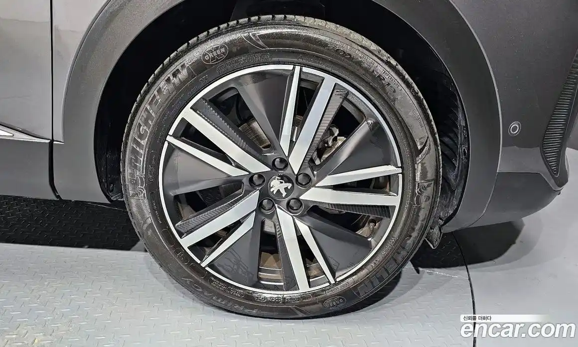 Peugeot 5008 2024 1.2 гидро в Москве № 256218, фото 5