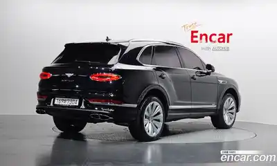 Bentley Bentayga 2023 4.0 гидро в Москве № 256626, миниатюра 2