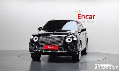 Bentley Bentayga 2023 4.0 гидро в Москве № 256626, миниатюра 3