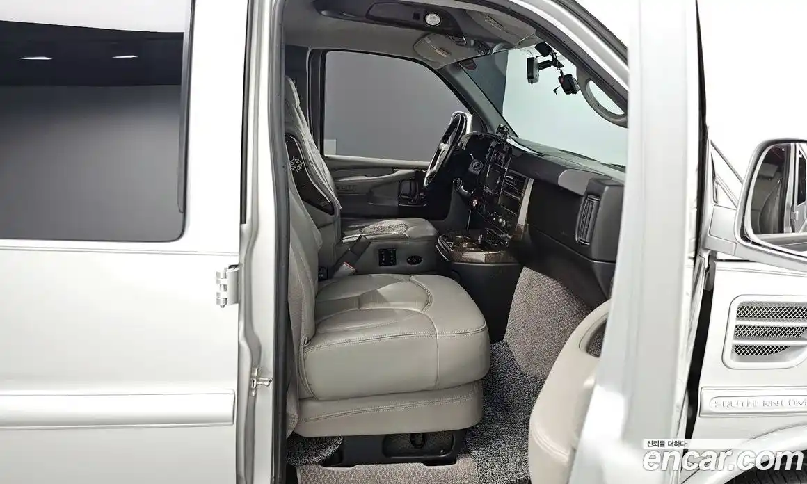 Chevrolet Express Van 2014 6.0 гидро в Москве № 260414, фото 11
