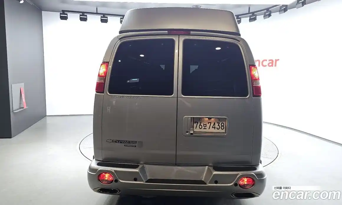 Chevrolet Express Van 2014 6.0 гидро в Москве № 260414, фото 4