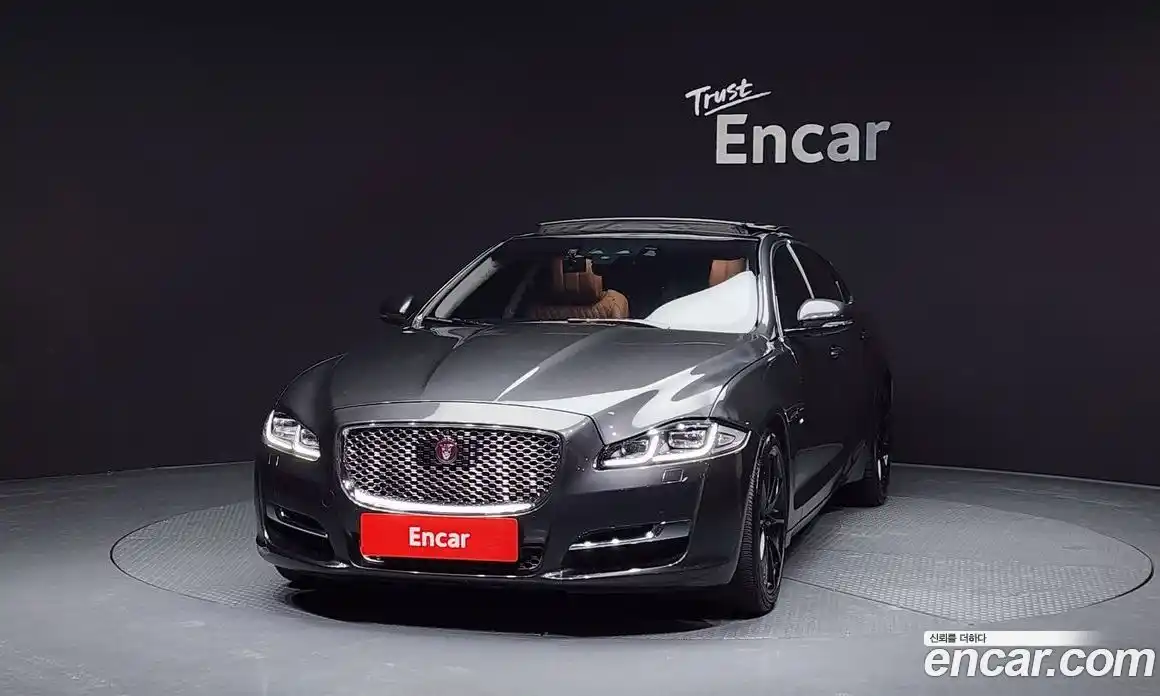 Jaguar XJ 2019 3.0 гидро в Москве № 283830, фото 3