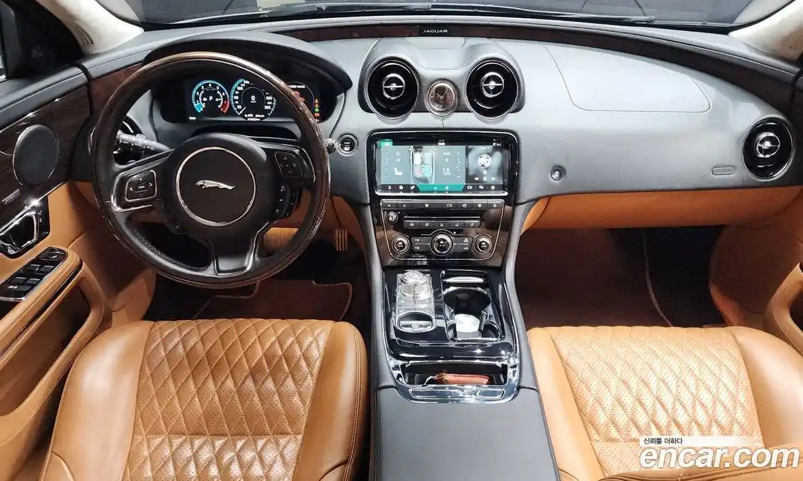 Jaguar XJ 2019 3.0 гидро в Москве № 283830, фото 7