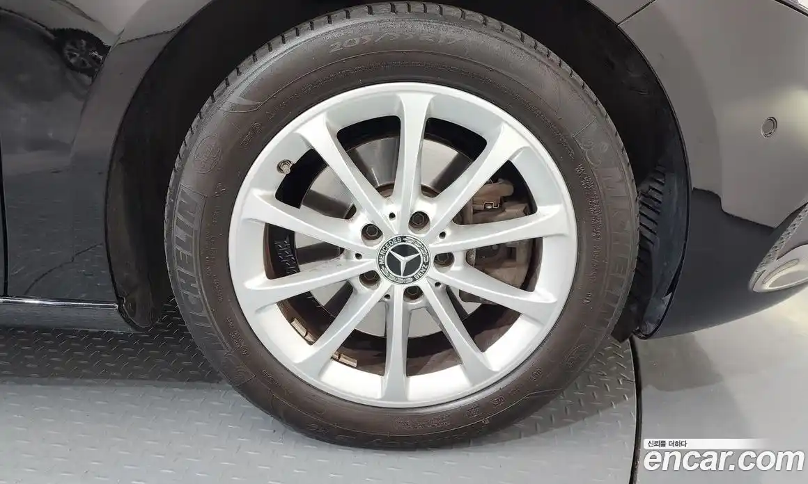 Mercedes-Benz A-Class 2019 2.0 гидро в Москве № 288033, фото 5