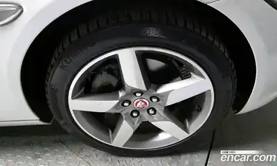 Jaguar XE 2017 2.0 гидро в Москве № 295807, миниатюра 5
