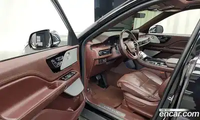 Lincoln Aviator 2021 3.0 гидро в Москве № 304208, миниатюра 10