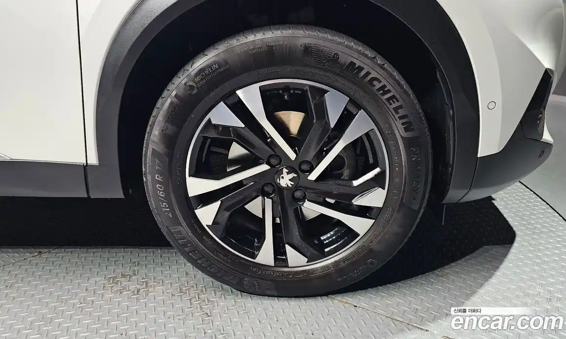 Peugeot 2008 2021 0.1 гидро в Москве № 305216, фото 5