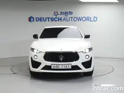 Maserati Levante 2018 3.8 гидро в Москве № 319709, миниатюра 4