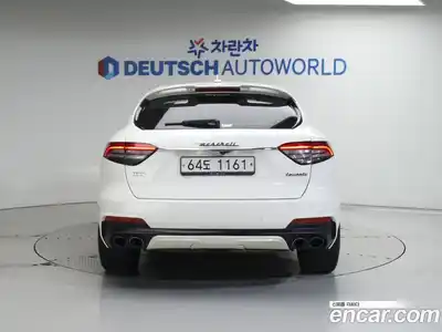 Maserati Levante 2018 3.8 гидро в Москве № 319709, миниатюра 5