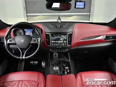 Maserati Levante 2018 3.8 гидро в Москве № 319709, миниатюра 8