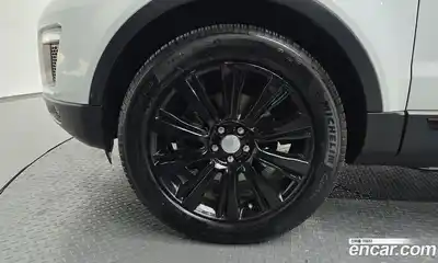 Land Rover Range-Rover Evoque 2018 2.0 гидро в Москве № 374861, миниатюра 5