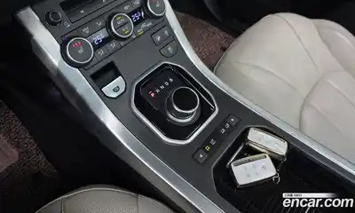 Land Rover Range-Rover Evoque 2018 2.0 гидро в Москве № 374861, миниатюра 9