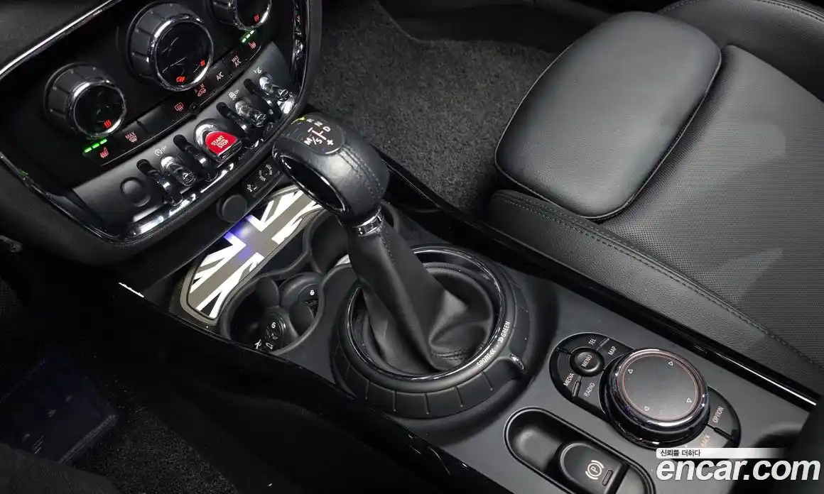Mini Clubman 2016 1.5 гидро в Москве № 396202, фото 8
