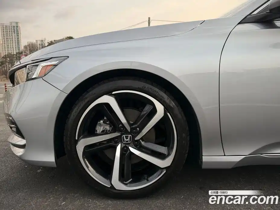 Honda Accord 2018 2.0 гидро в Москве № 402597, фото 7