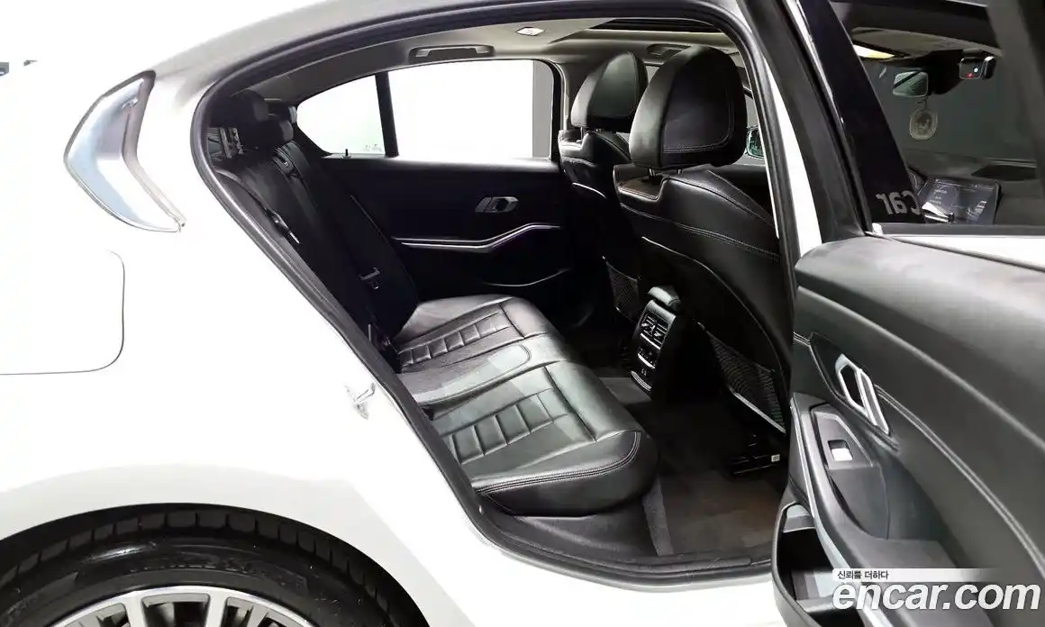 BMW 3-Series 2022 2.0 гидро в Москве № 403916, фото 12