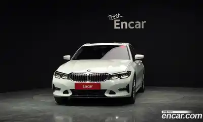 BMW 3-Series 2022 2.0 гидро в Москве № 403916, миниатюра 3
