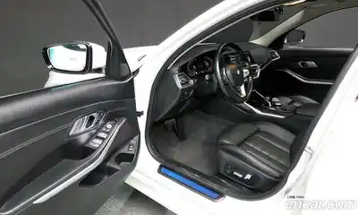 BMW 3-Series 2022 2.0 гидро в Москве № 403916, миниатюра 10