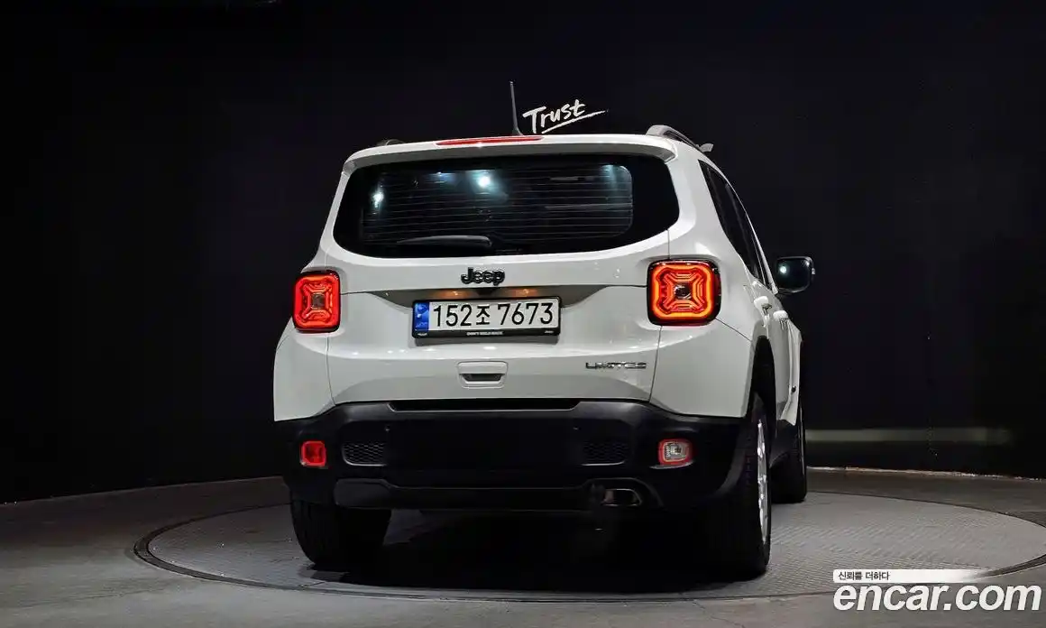 Jeep Renegade 2021 2.4 гидро в Москве № 534717, фото 4