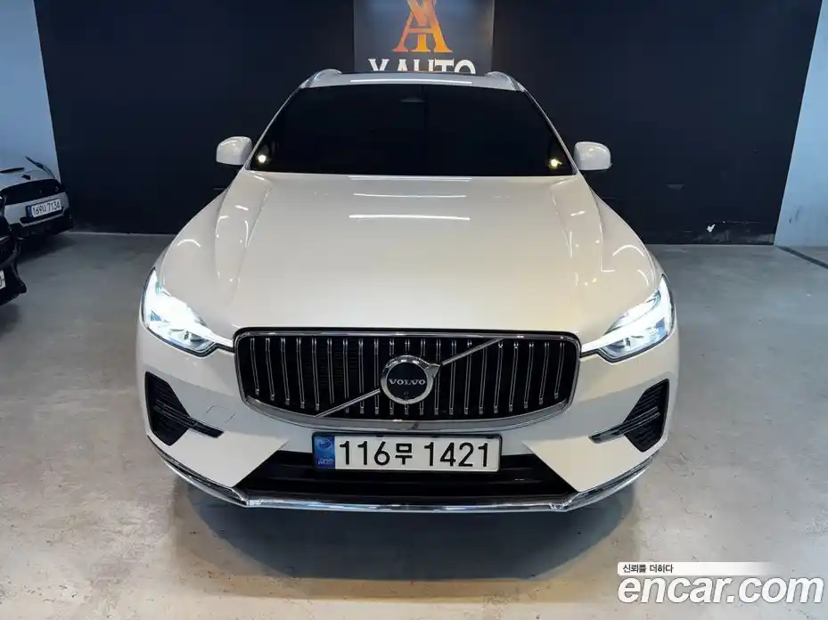 Volvo XC60 2022 2.0 гидро в Москве № 593760, фото 3