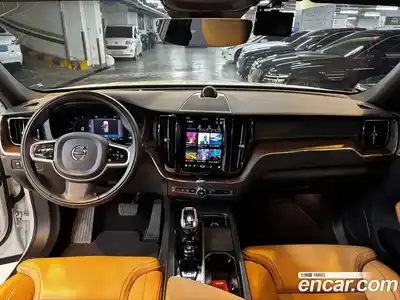 Volvo XC60 2022 2.0 гидро в Москве № 593760, миниатюра 7