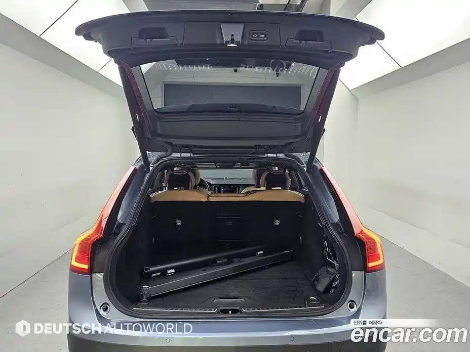 Volvo V90 2018 2.0 гидро в Москве № 626397, фото 19