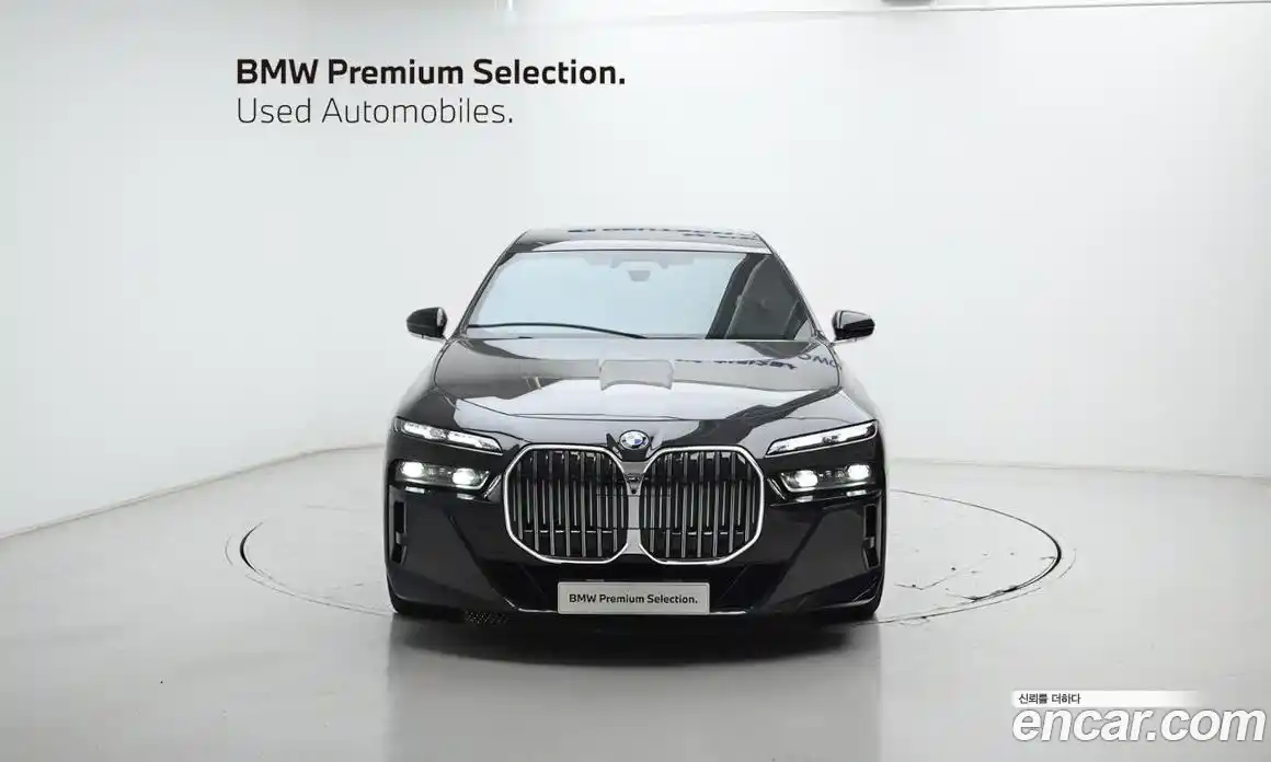 BMW 7-Series 2023 3.0 гидро в Москве, фото 3