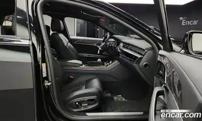 Audi A8 2022 3.0 гидро в Москве № 801601, миниатюра 11
