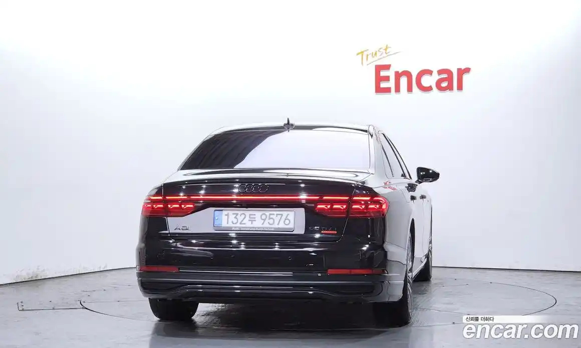 Audi A8 2022 3.0 гидро в Москве № 801601, фото 4
