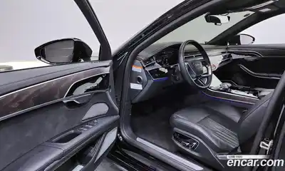 Audi A8 2022 3.0 гидро в Москве № 801601, миниатюра 10
