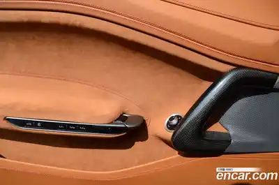 Ferrari GTC4 Lusso 2019 3.9 гидро в Москве № 814125, миниатюра 12