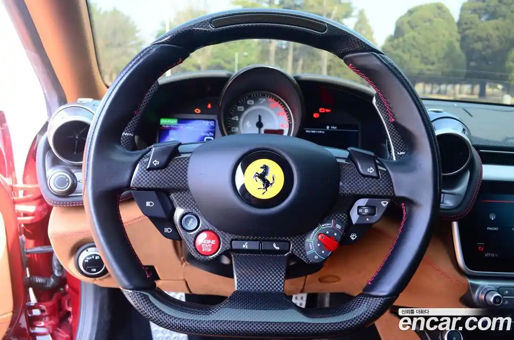 Ferrari GTC4 Lusso 2019 3.9 гидро в Москве № 814125, фото 14