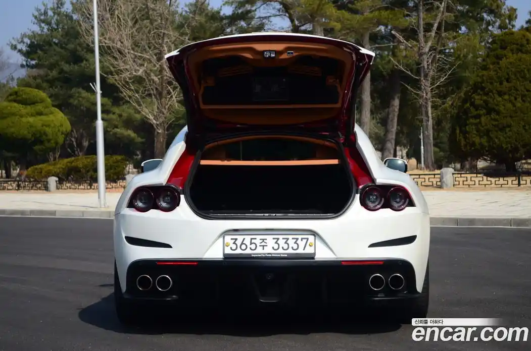 Ferrari GTC4 Lusso 2019 3.9 гидро в Москве № 814125, фото 20