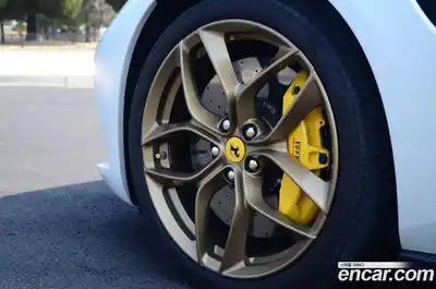 Ferrari GTC4 Lusso 2019 3.9 гидро в Москве № 814125, миниатюра 5