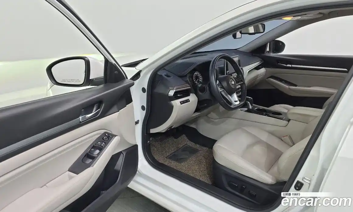 Nissan Altima 2019 2.5 гидро в Москве № 814264, фото 10