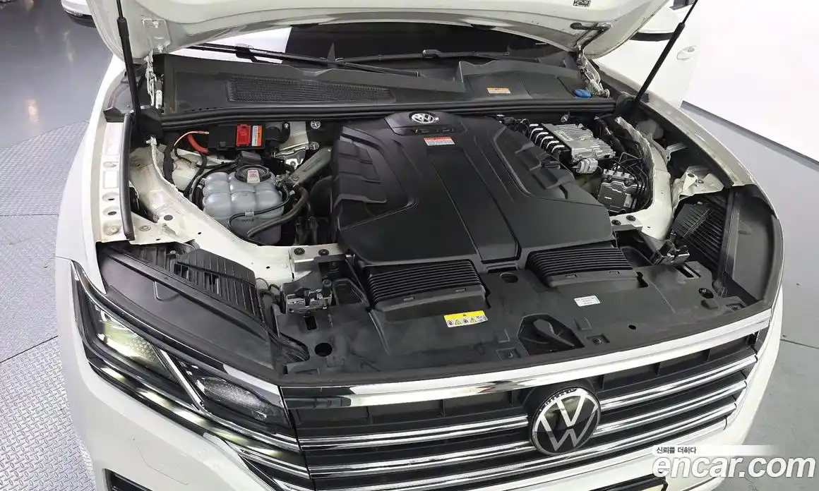 Volkswagen Touareg 2023 3.0 гидро в Москве № 826029, фото 6