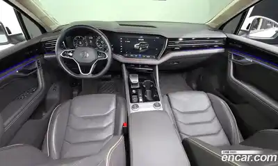Volkswagen Touareg 2023 3.0 гидро в Москве № 826029, миниатюра 7