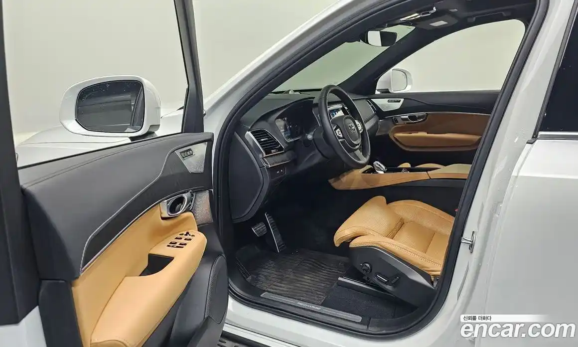 Volvo XC90 2024 2.0 гидро в Москве № 860248, фото 9