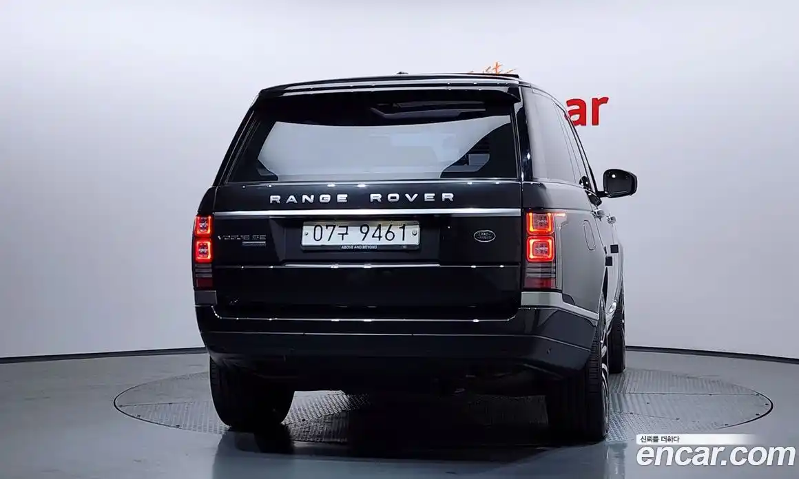 Land Rover Range-Rover 2015 5.0 гидро в Москве № 861328, фото 4