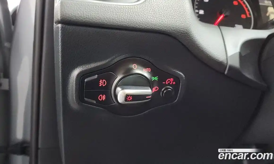 Audi Q5 2011 2.0 гидро в Москве № 894111, фото 14