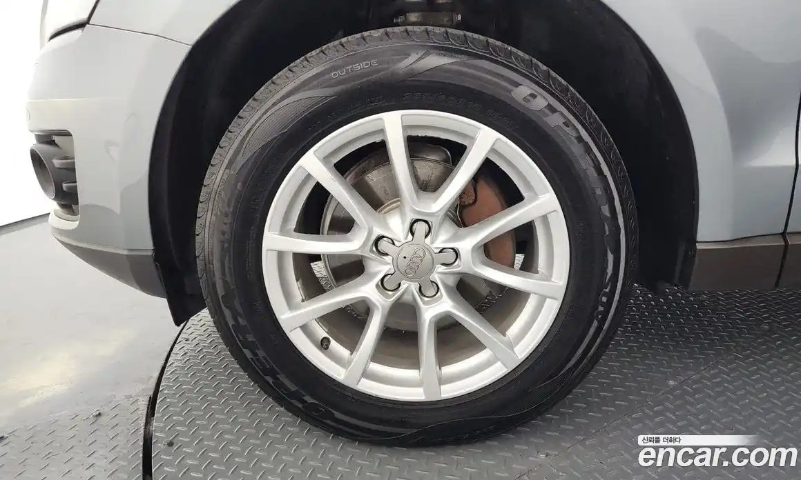 Audi Q5 2011 2.0 гидро в Москве № 894111, фото 5