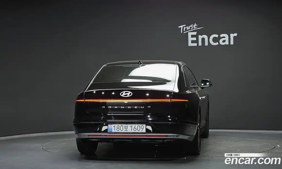 Hyundai Grandeur 2025 3.5 Автомат в Москве № 968379, фото 4