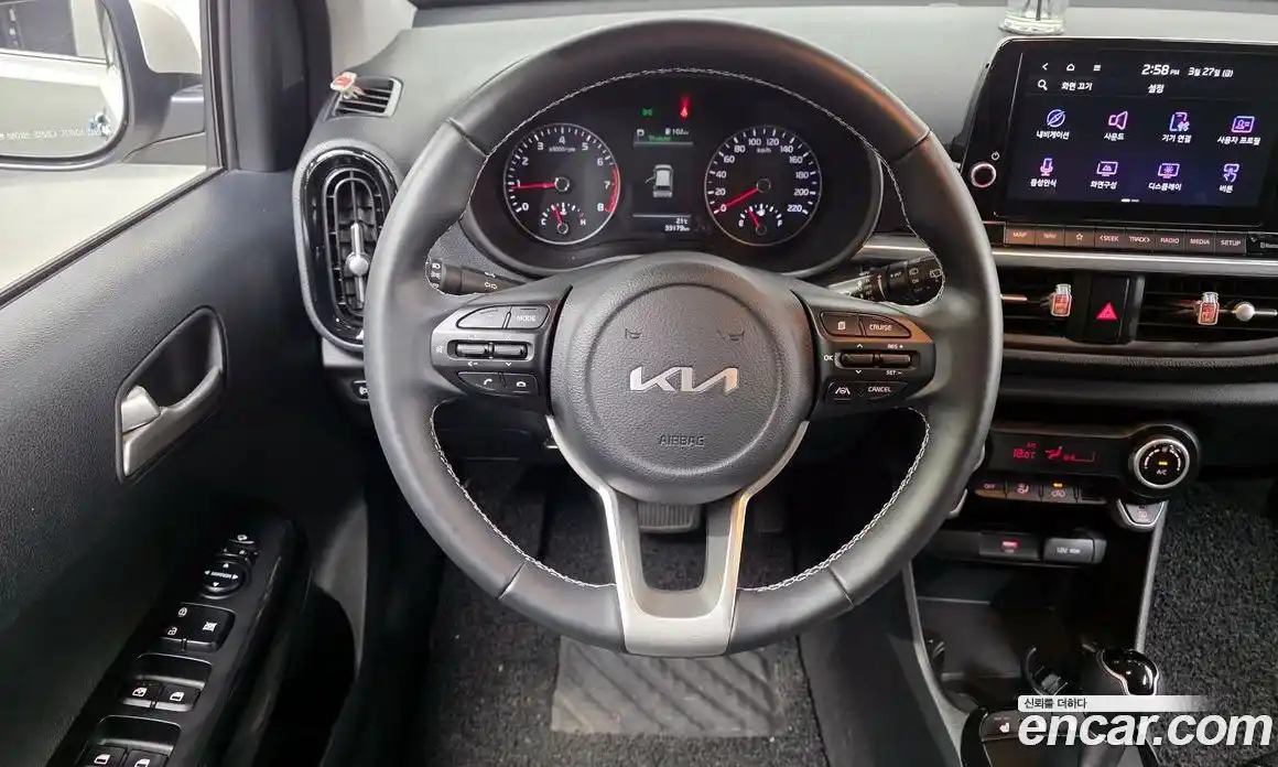 Kia Morning 2023 1.0 Автомат в Москве № 972672, фото 13